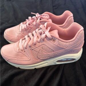 Nike Air Max Pink Women's Sneakers